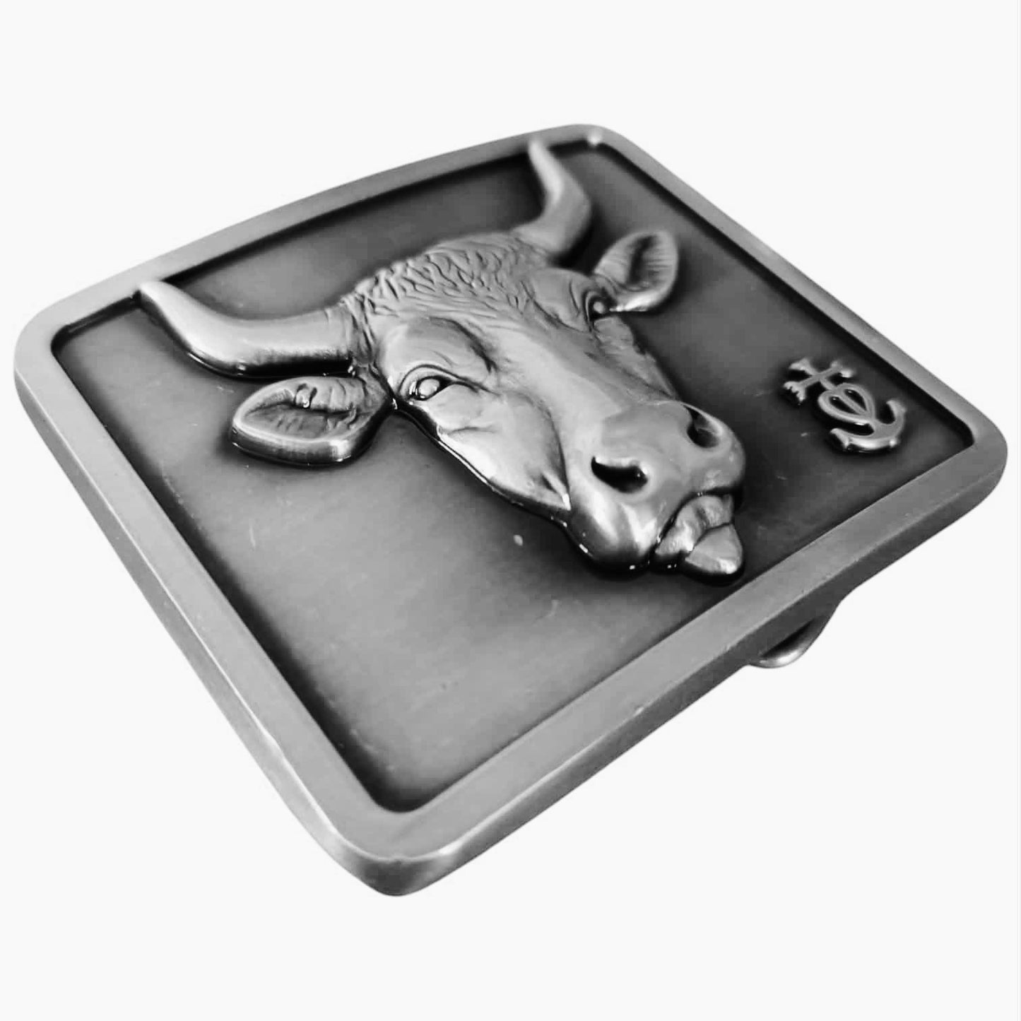 Boucle de ceinture Taureau Camargue design by ARMAÑO